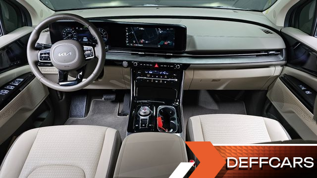Kia CARNIVAL Gasoline 9-Seater Signature купить на сайте DeffCars