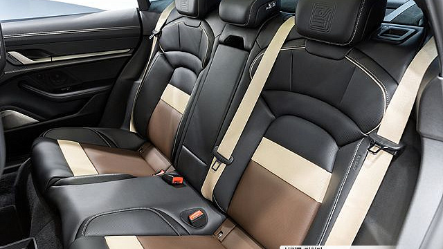 Porsche TAYCAN Turbo купить на сайте DeffCars