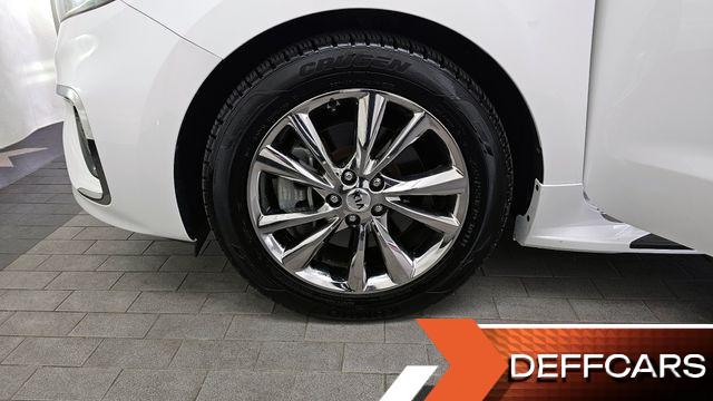 Kia CARNIVAL Gasoline 9-Seater Noblesse Special купить на сайте DeffCars