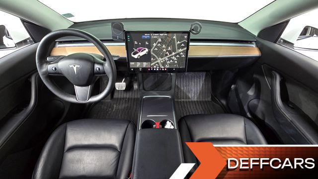 Tesla MODEL Y Long Range AWD купить на сайте DeffCars