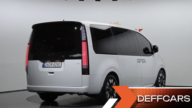 Hyundai STARIA 4WD Lounge 9-Seater Inspiration купить на сайте DeffCars