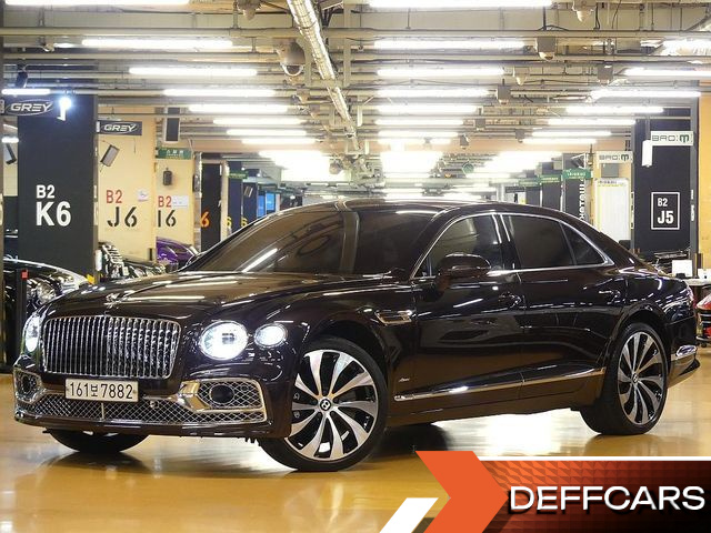 Bentley FLYING SPUR 4.0 Azure купить на сайте DeffCars