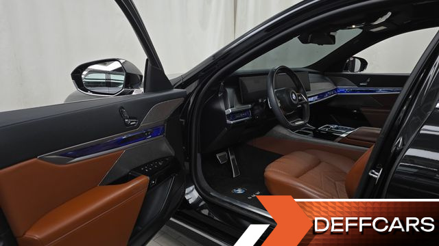 BMW 7-SERIES 740i sDrive Design Pure Excellence купить на сайте DeffCars