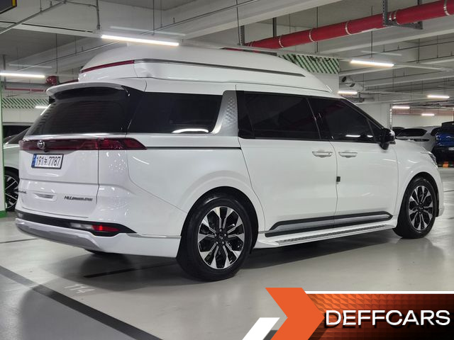 Kia CARNIVAL Gasoline 9-Seater Hi-Limousine Signature купить на сайте DeffCars