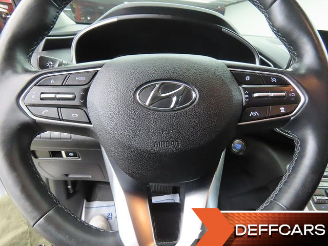 Hyundai SANTAFE Diesel 2.2 2WD Prestige купить на сайте DeffCars