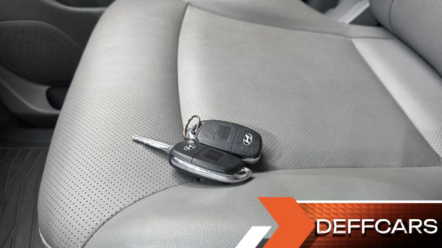 Hyundai STAREX Wagon 11-Seater Smart купить на сайте DeffCars