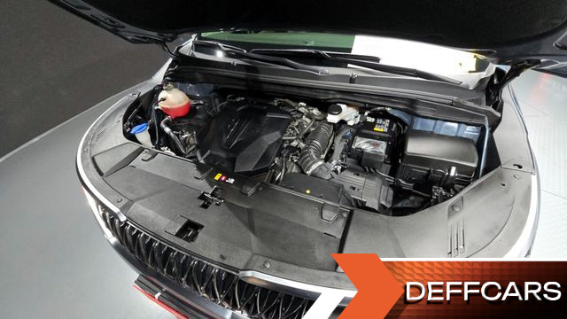 Kia CARNIVAL Gasoline 7-Seater Signature купить на сайте DeffCars
