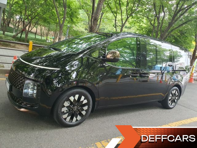 Hyundai STARIA Lounge 7-Seater Inspiration купить на сайте DeffCars