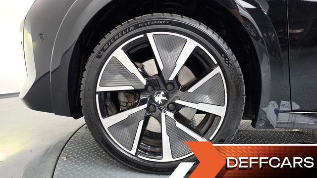 Peugeot 208 GT Line купить на сайте DeffCars