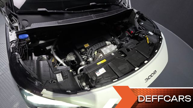Peugeot 3008 1.2 Pure Tech Allure купить на сайте DeffCars