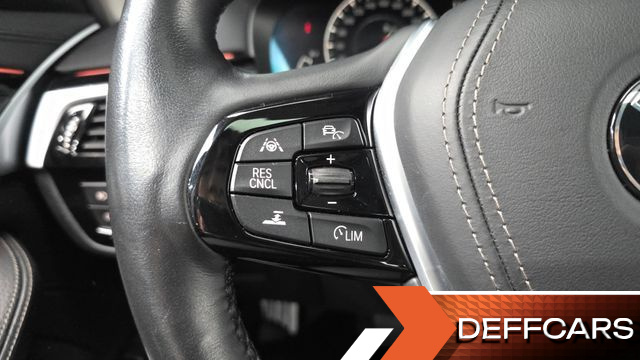 BMW 5-SERIES 520i Luxury купить на сайте DeffCars