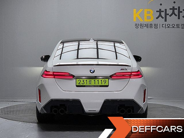 BMW M5 M5 Sedan купить на сайте DeffCars