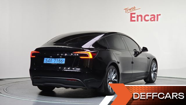 Tesla MODEL 3 Long Range AWD купить на сайте DeffCars