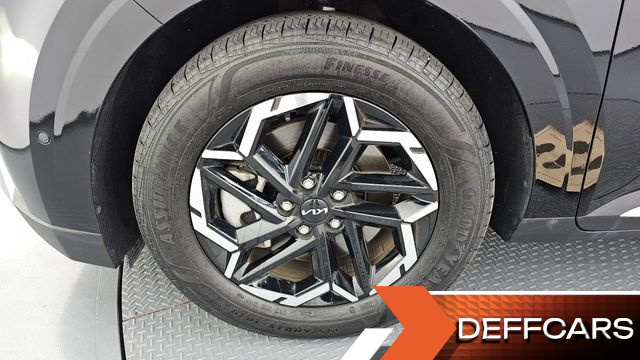 Kia CARNIVAL Gasoline 9-Seater Noblesse купить на сайте DeffCars