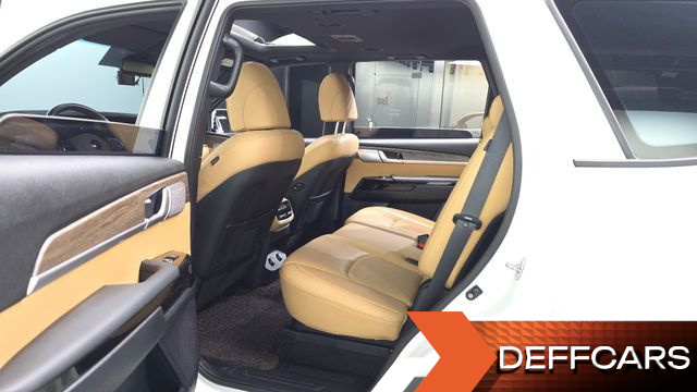 Kia MOHAVE Diesel 3.0 4WD 7-Seater Platinum купить на сайте DeffCars