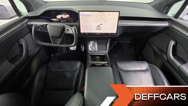 Tesla MODEL X Plaid купить на сайте DeffCars