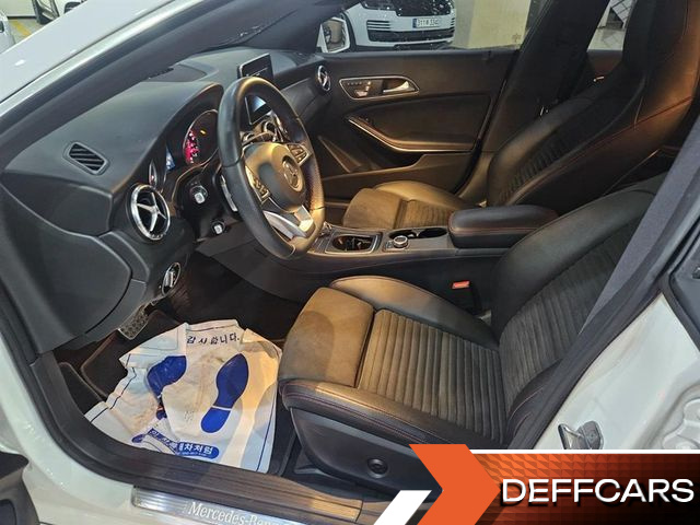 Mercedes CLA-CLASS CLA220 AMG Line купить на сайте DeffCars