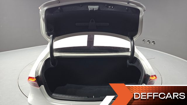 Hyundai GRANDEUR 2.5 Calligraphy купить на сайте DeffCars