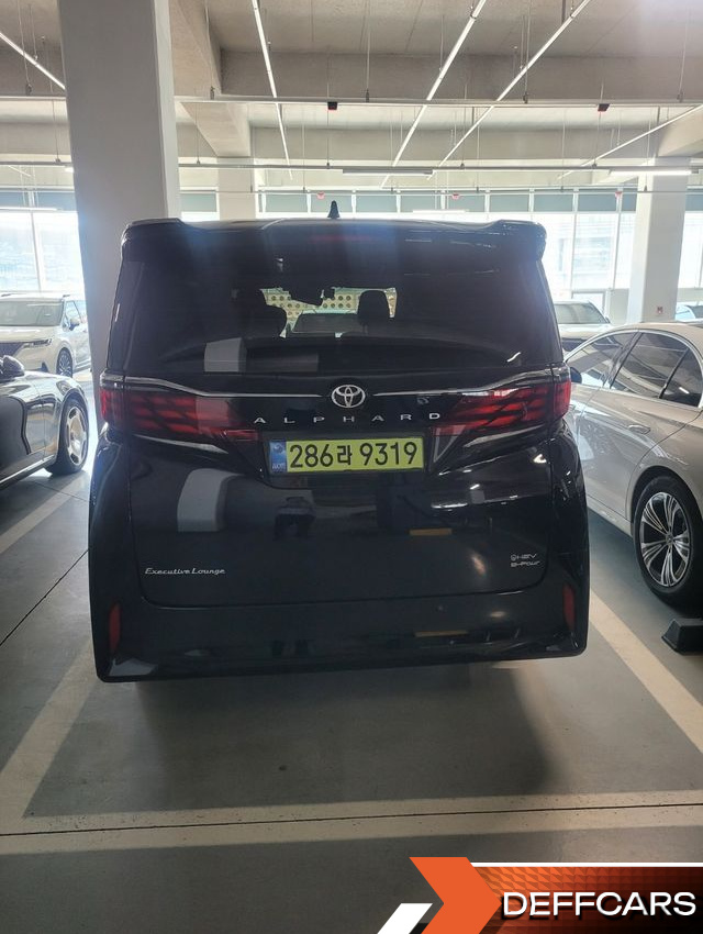 Toyota ALPHARD 2.5 HEV Executive AWD купить на сайте DeffCars