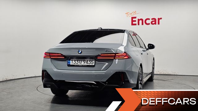 BMW 5-SERIES 520i M Sport купить на сайте DeffCars