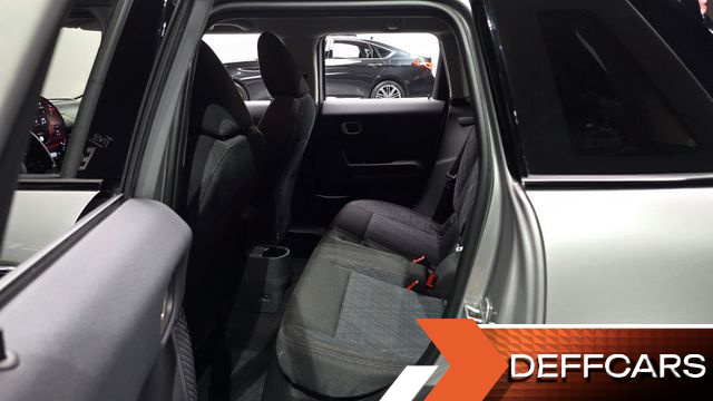 Mini COOPER 5Door Essential купить на сайте DeffCars