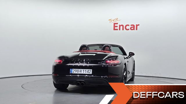 Porsche 718 2.0 купить на сайте DeffCars