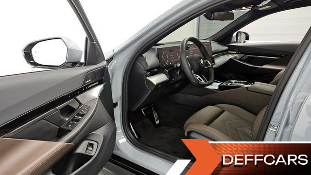 BMW 5-SERIES 520i M Sport купить на сайте DeffCars