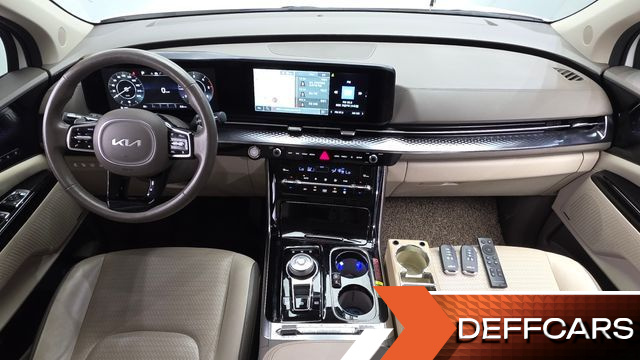Kia CARNIVAL Diesel 9-Seater Hi-Limousine Signature купить на сайте DeffCars