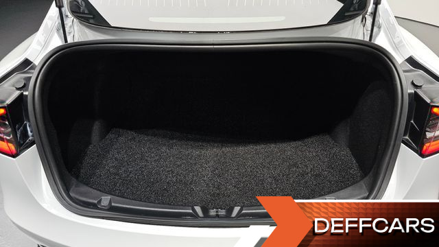 Tesla MODEL 3 Long Range AWD купить на сайте DeffCars