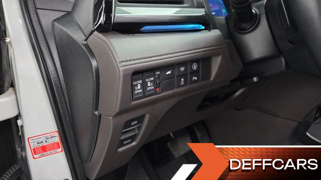 Honda ODYSSEY 3.5 5th купить на сайте DeffCars