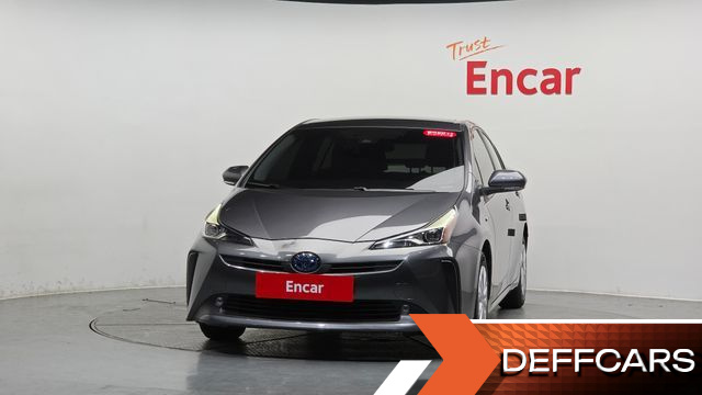 Toyota PRIUS 1.8 купить на сайте DeffCars