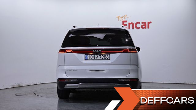 Kia CARNIVAL Gasoline 7-Seater Signature купить на сайте DeffCars