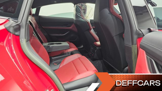 Porsche TAYCAN Base купить на сайте DeffCars