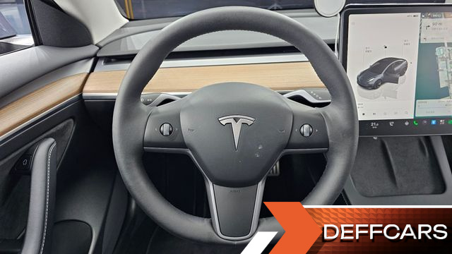 Tesla MODEL 3 Long Range AWD купить на сайте DeffCars