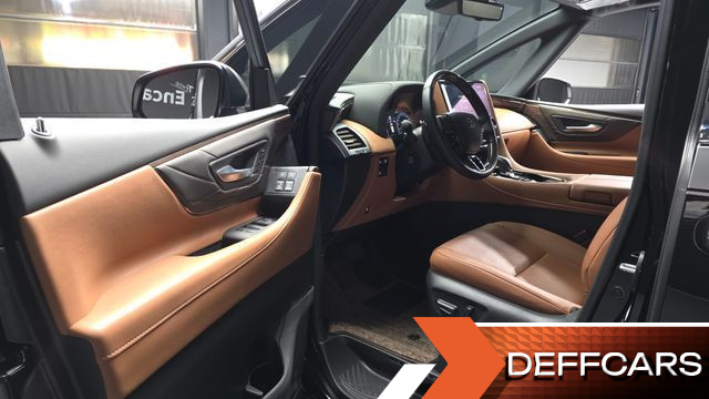 Toyota ALPHARD 2.5 HEV Executive AWD купить на сайте DeffCars