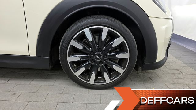 Mini COOPER Classic Launch Pack Third Generation купить на сайте DeffCars
