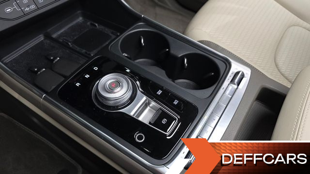 Kia CARNIVAL Gasoline 9-Seater Gravity купить на сайте DeffCars