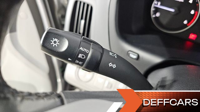 Hyundai STAREX Van 5-Seater Modern купить на сайте DeffCars