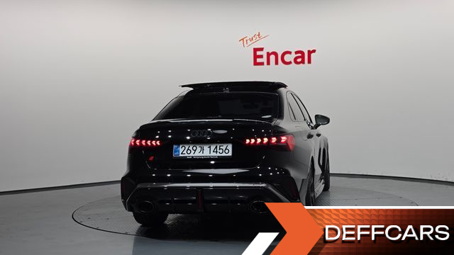 Audi RS3 2.5 TFSI Quattro Carbon Edition купить на сайте DeffCars