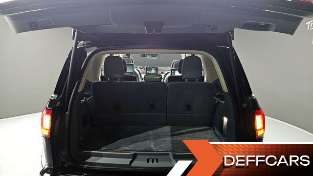 Lincoln NAVIGATOR 3.5L Black Label купить на сайте DeffCars