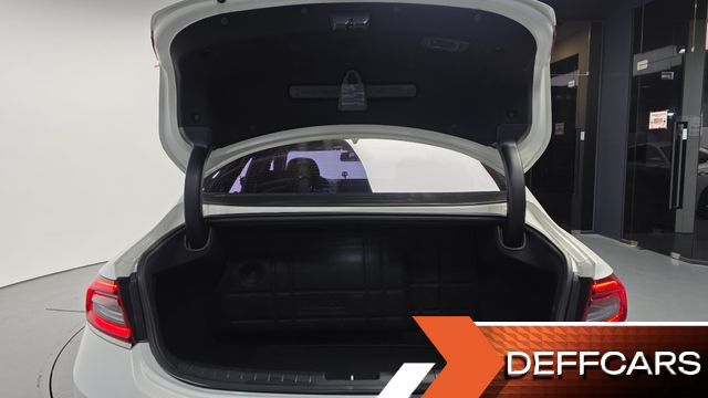 Hyundai GRANDEUR 3.0 LPi Modern (Rental Car) купить на сайте DeffCars