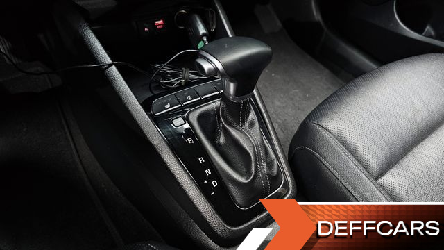 Kia STONIC 1.4 Trendy купить на сайте DeffCars