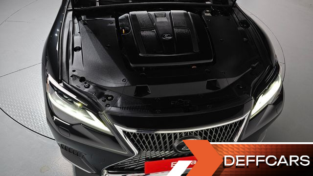 Lexus LS 3.5 Platinum AWD купить на сайте DeffCars