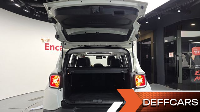 Jeep RENEGADE 2.0 Diesel Limited AWD купить на сайте DeffCars