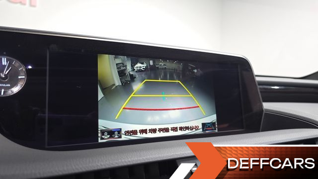 Lexus ES Executive купить на сайте DeffCars