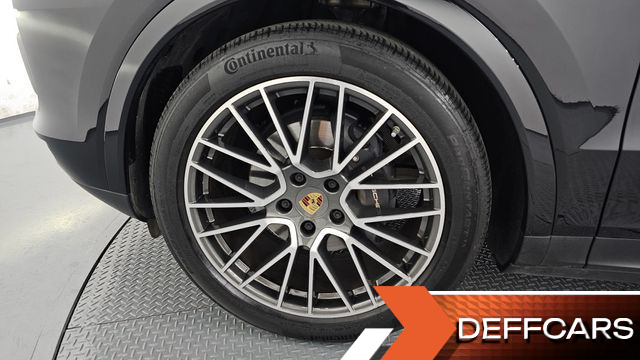 Porsche CAYENNE 3.0 купить на сайте DeffCars