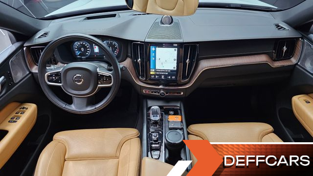Volvo XC60 B5 Inscription купить на сайте DeffCars