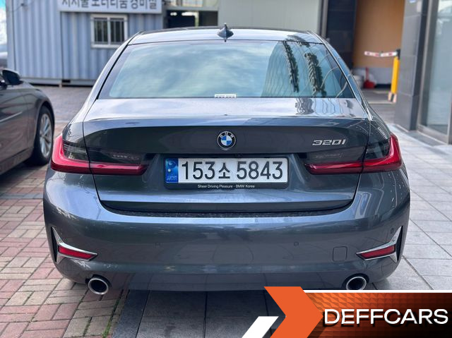BMW 3-SERIES 320i Luxury купить на сайте DeffCars