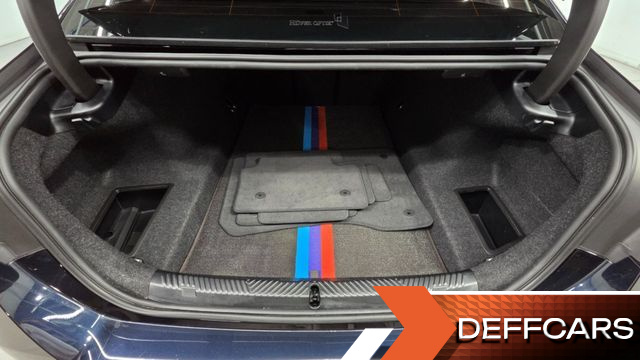 BMW 5-SERIES 530e M Sport купить на сайте DeffCars