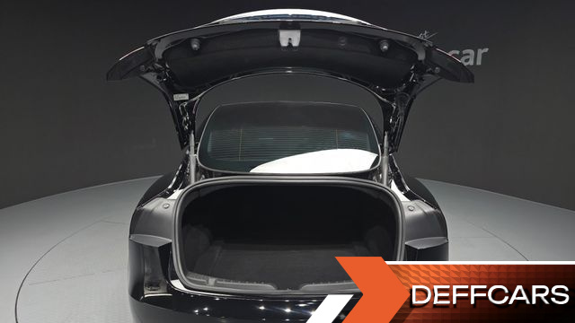 Tesla MODEL 3 Long Range AWD купить на сайте DeffCars